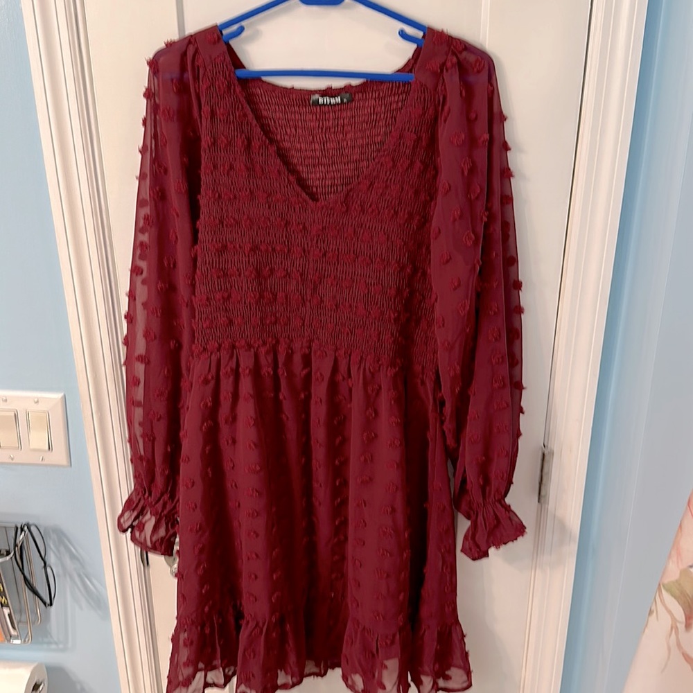 Burgundy extra large dress with long sleeves, sizeXl